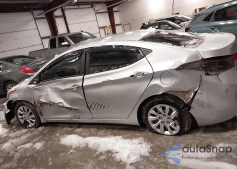 2012 Hyundai Elantra Gls из США, поврежденный, VIN 5NPDH4AE7CH133678